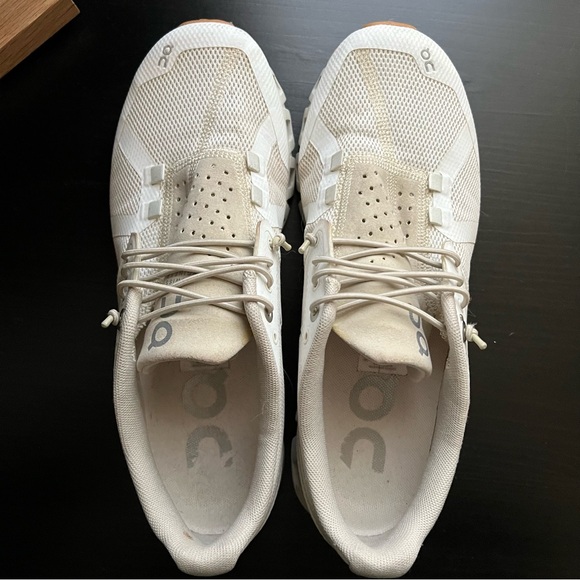 Excellent condition On Running Cloud5 sneakers - off white - Picture 5 of 8